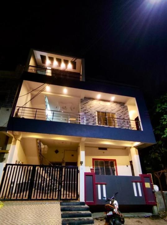Ap Suite - By Ap Villa'S And Resort'S Ujjain Dış mekan fotoğraf